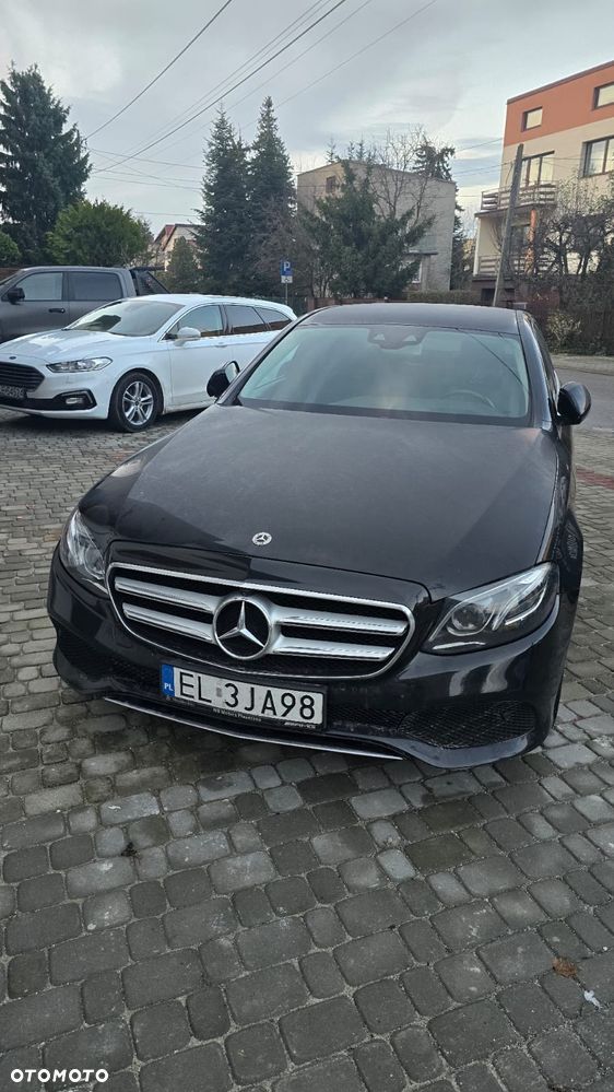 Mercedes-Benz Klasa E 220 d Business Edition 9G-TRONIC - 2