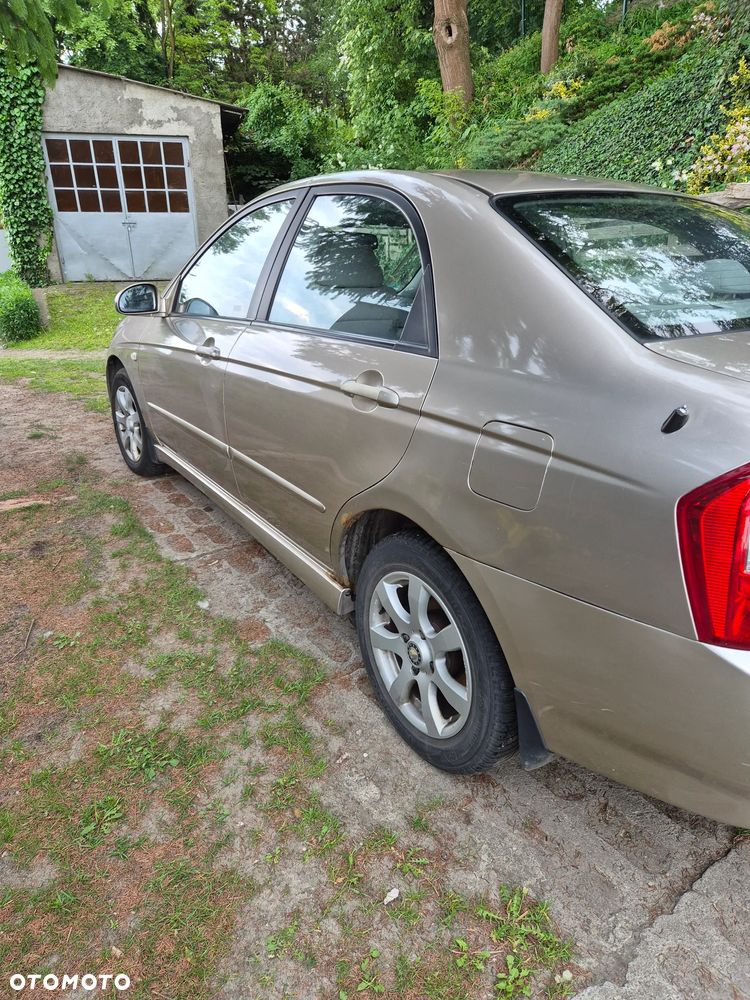 Kia Cerato - 3