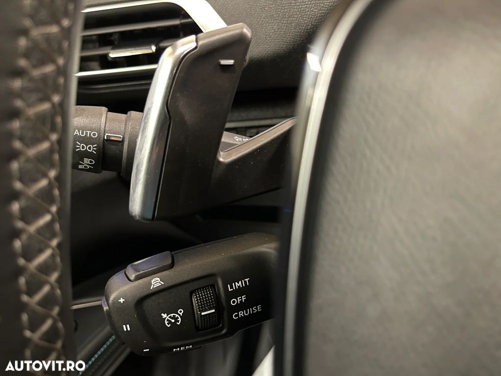 Peugeot 5008 1.5L BlueHDI EAT8 S&S Allure Pack - 29