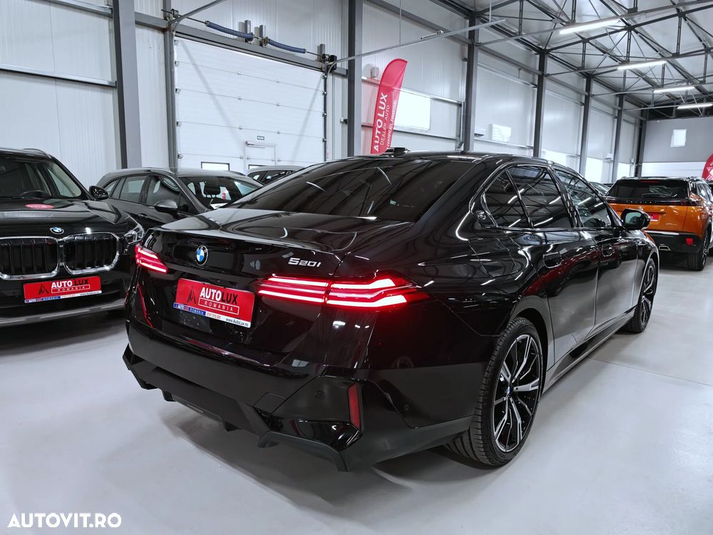 BMW Seria 5 520i AT MHEV - 5