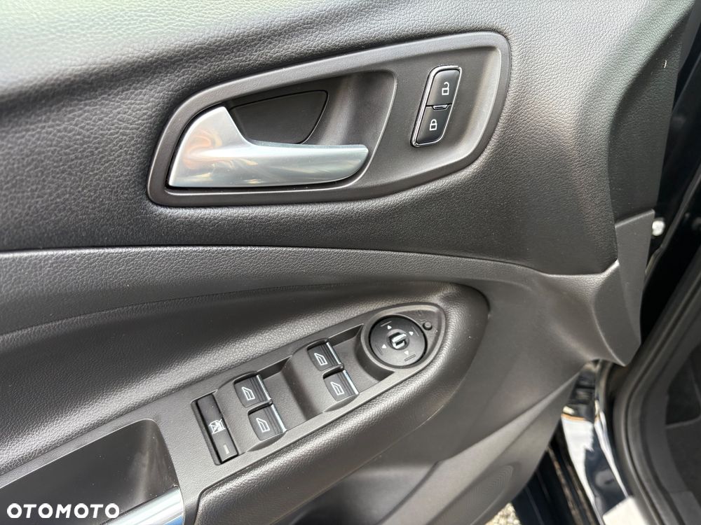 Ford Kuga 2.0 TDCi 4x4 ST-Line - 30