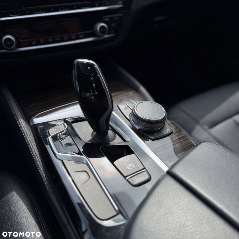 BMW Seria 5 - 27