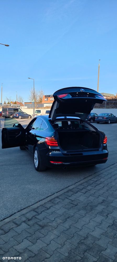 BMW 3GT 320d xDrive - 23