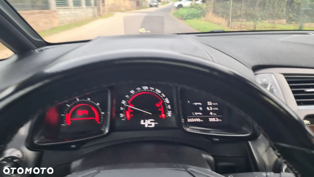 Citroën DS5 2.0 HDi SportChic - 8