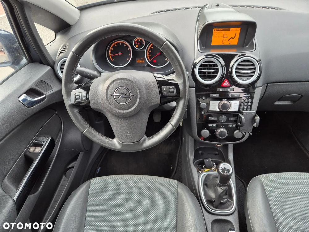 Opel Corsa 1.4 16V Navi - 9