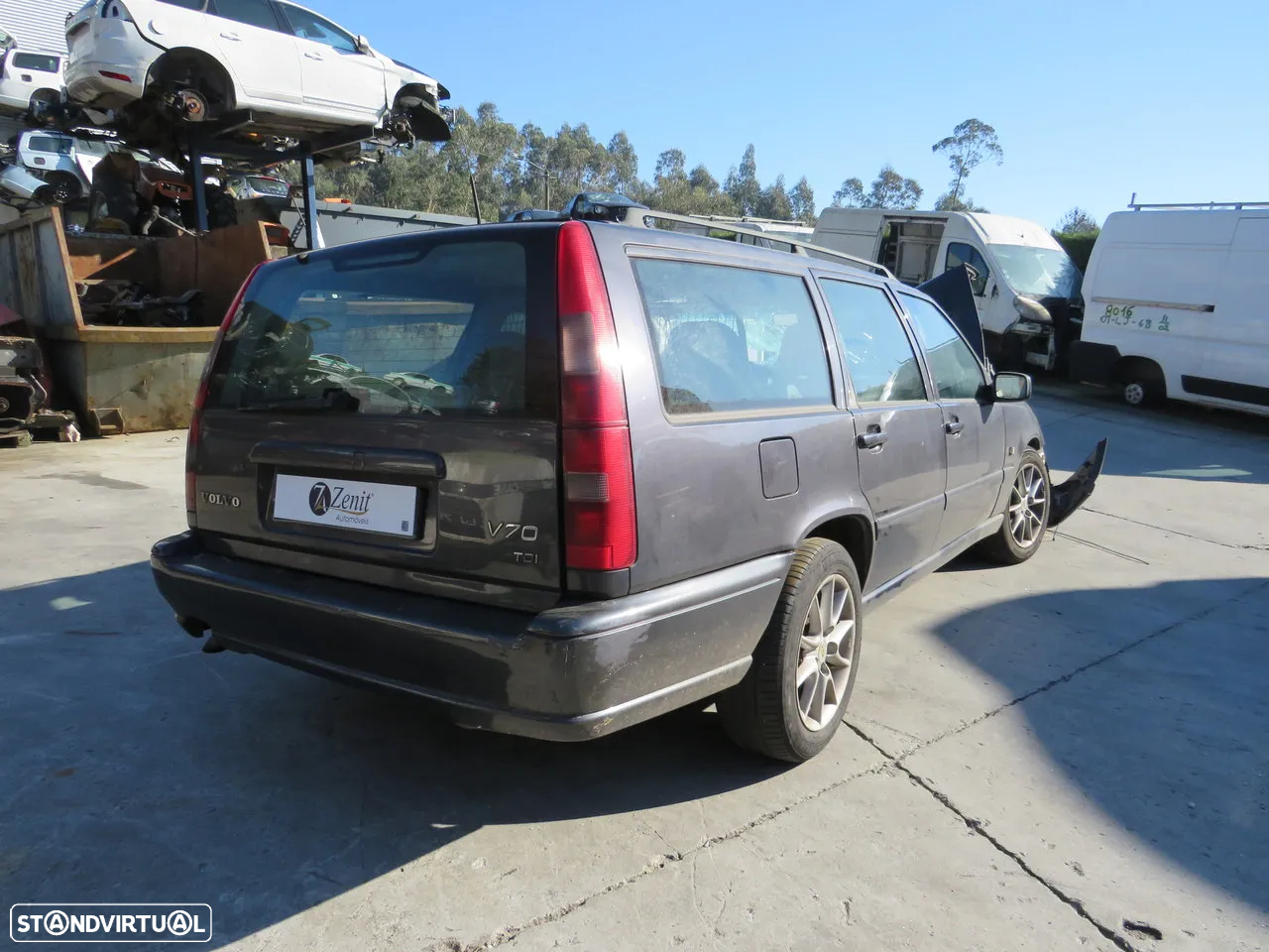 Volvo V70 I 2.5 TDI (140cv) de 1997 - Peças Usadas (8132) - 3