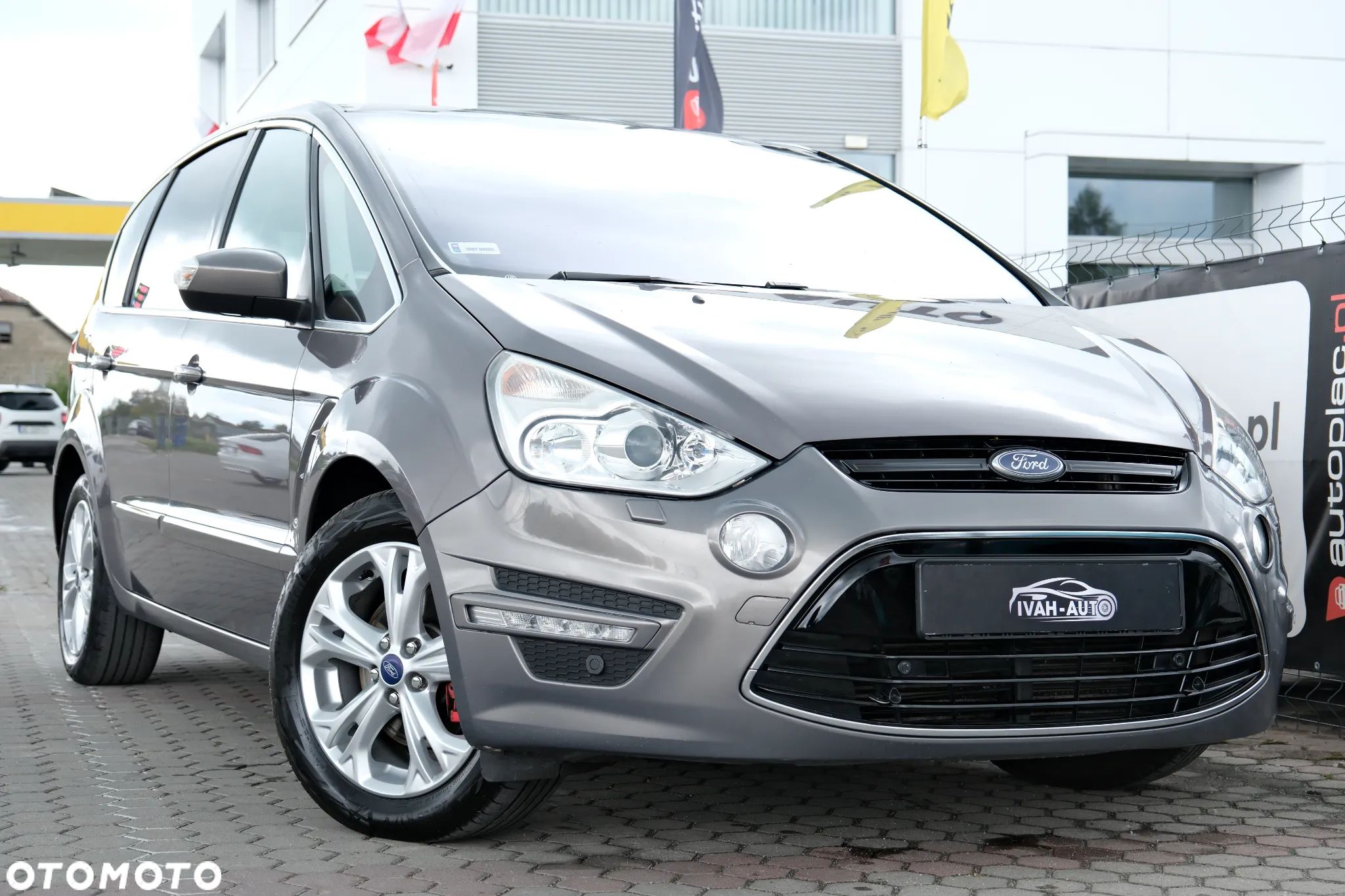 Ford S-Max 2.0 TDCi DPF Business Edition - 1