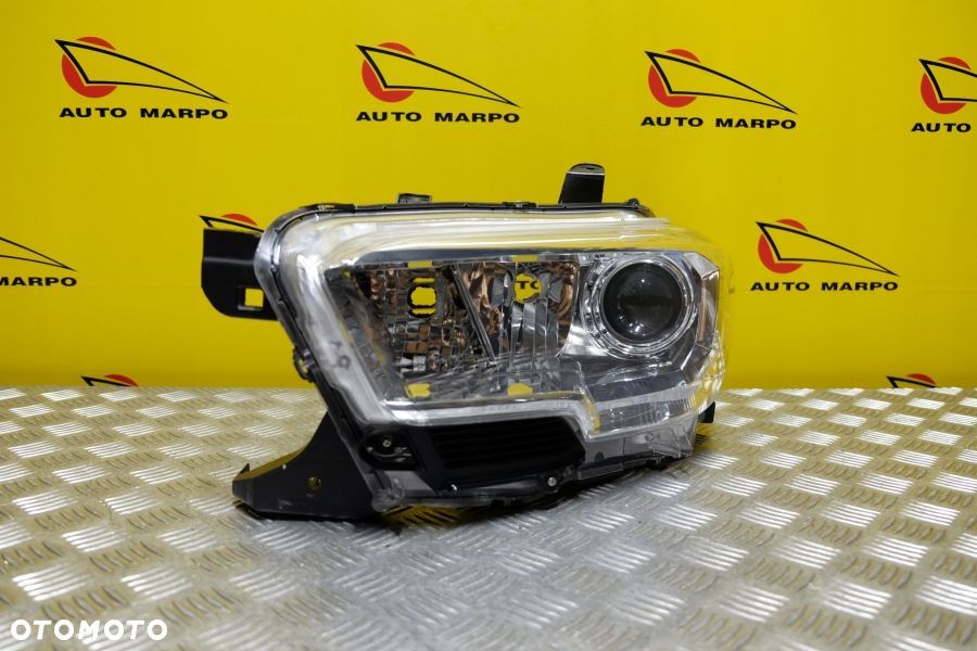 TOYOTA TACOMA 2016- REFLEKTOR LAMPA ZWYKŁA SOCZEWKOWA BEZ LED JASNA L USA - 3