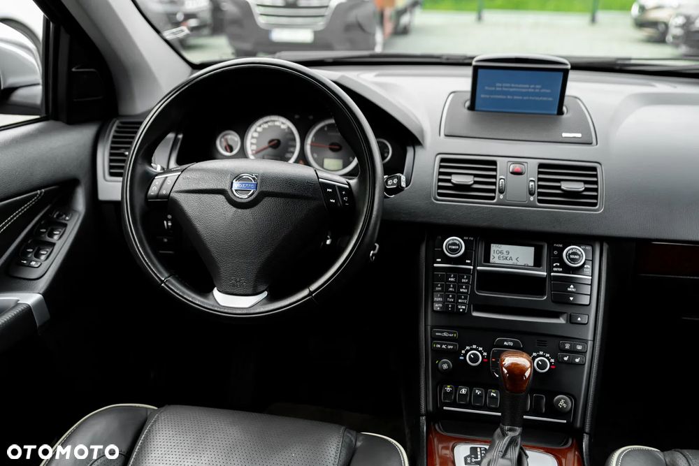 Volvo XC 90 D5 AWD Geartonic Executive - 27