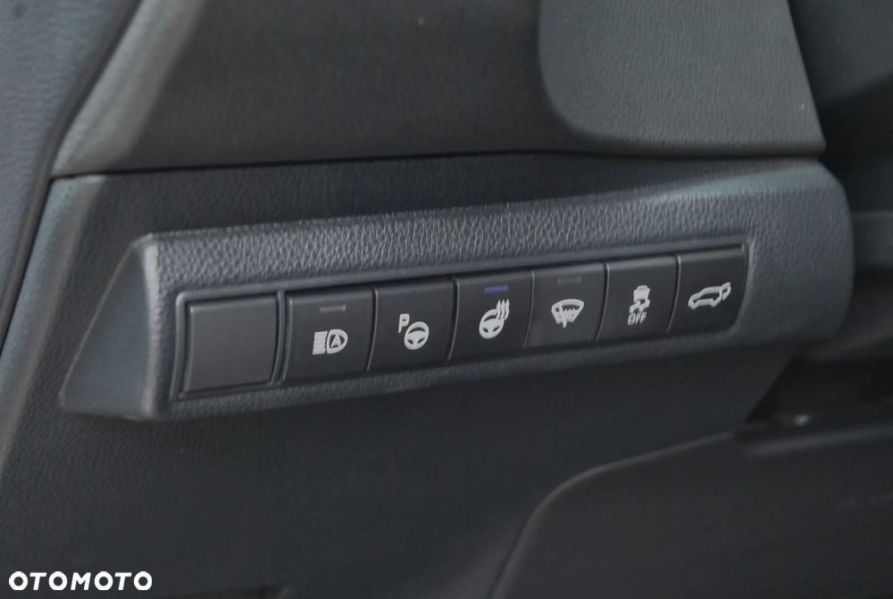 Toyota Corolla 2.0 Hybrid GR Sport - 16