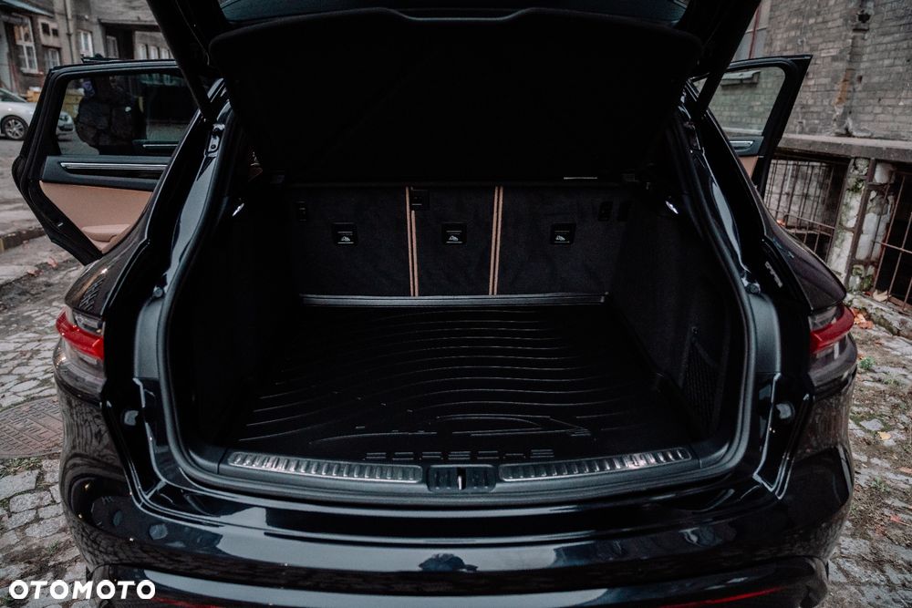 Porsche Macan Standard - 8