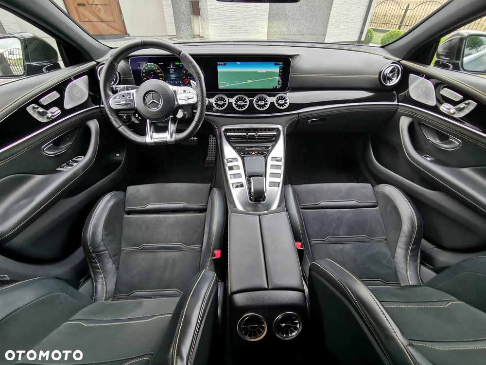 Mercedes-Benz AMG GT 43 - 8
