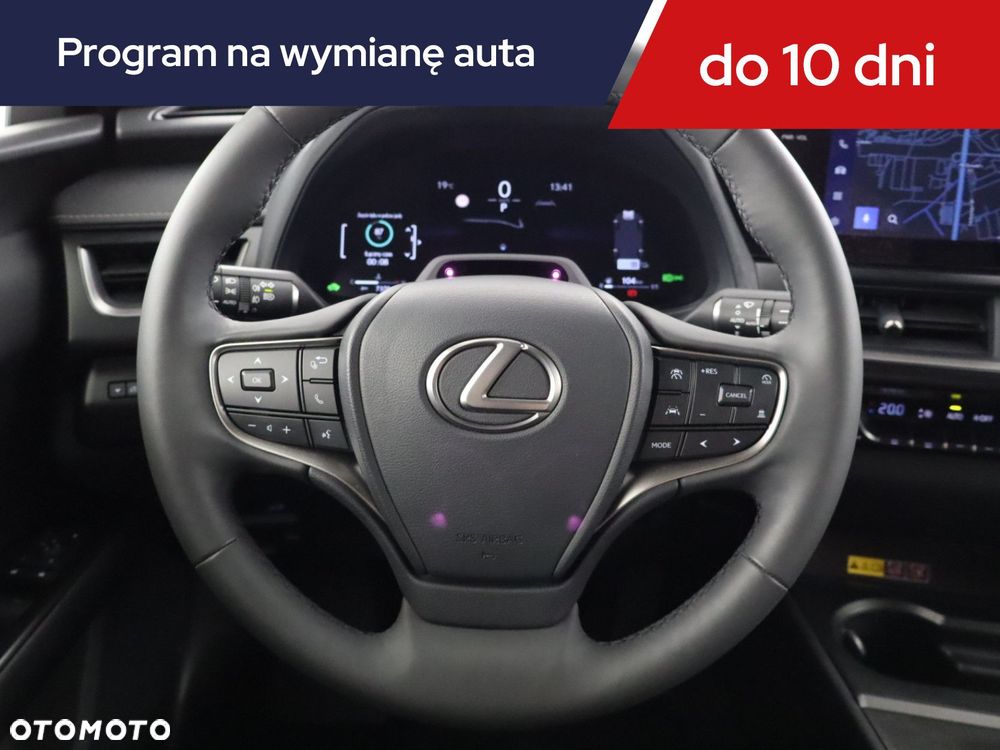 Lexus UX - 18