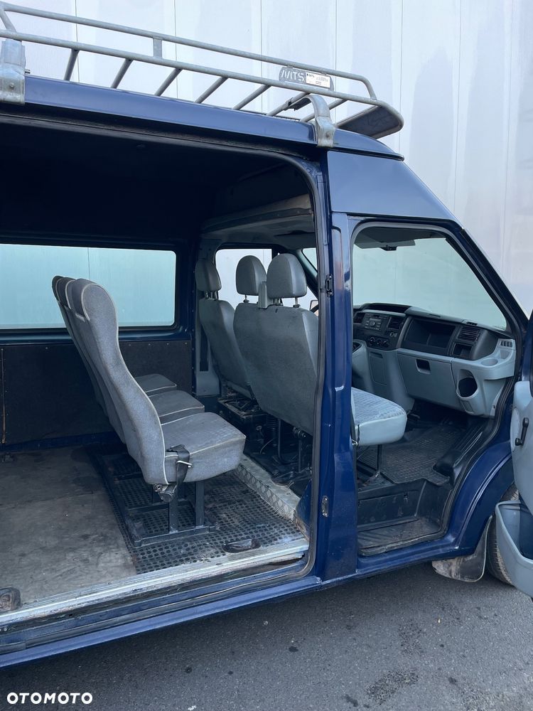Ford Transit - 19