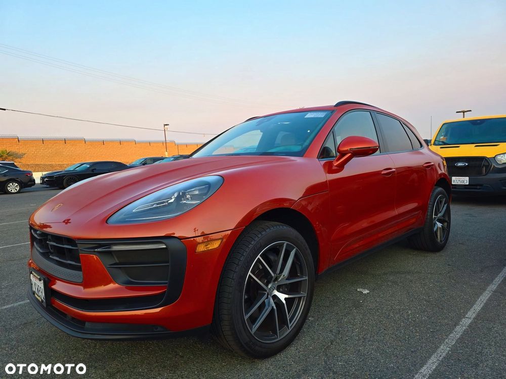 Porsche Macan - 3