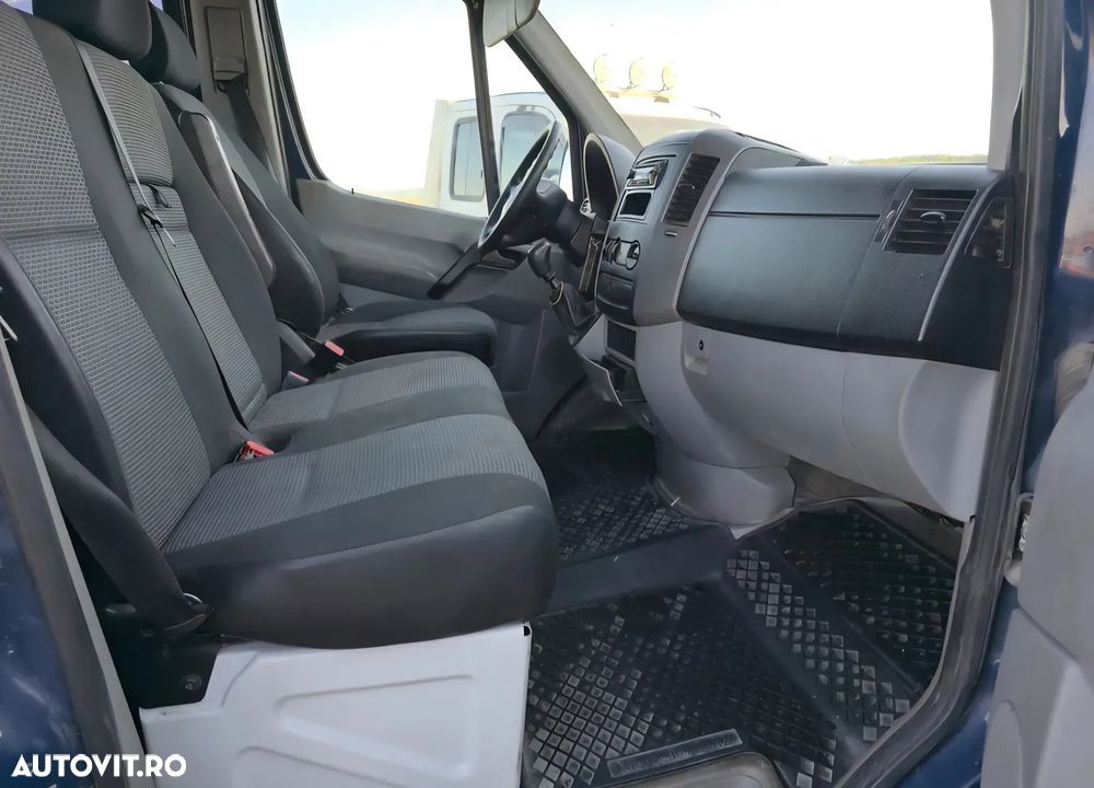Mercedes-Benz Sprinter - 6