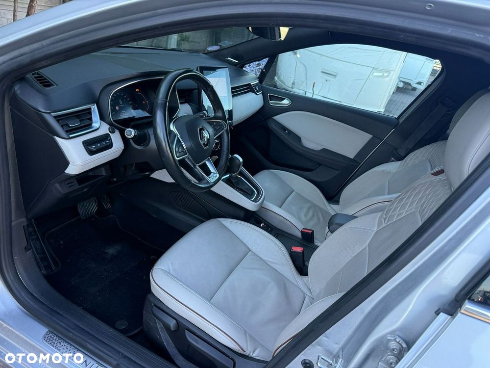 Renault Clio - 7