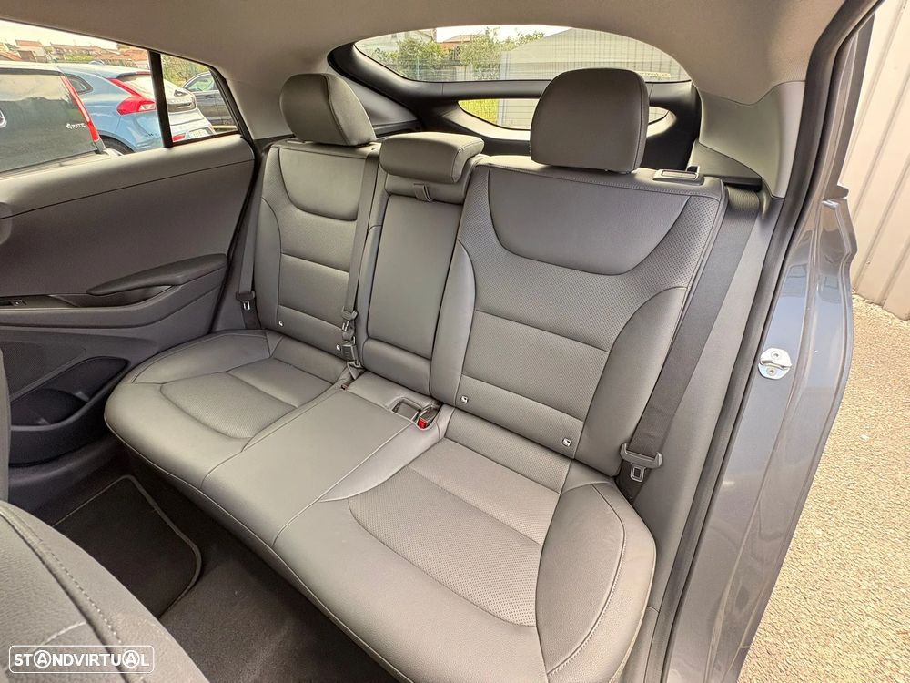 Hyundai Ioniq Premium - 8