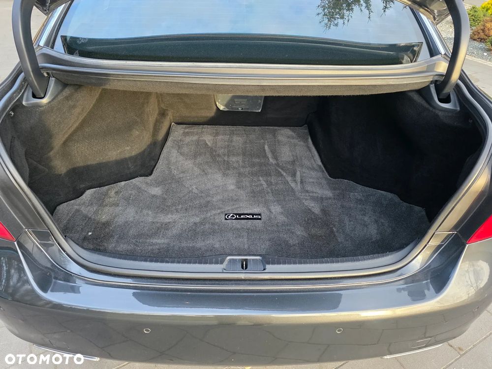 Lexus LS - 34