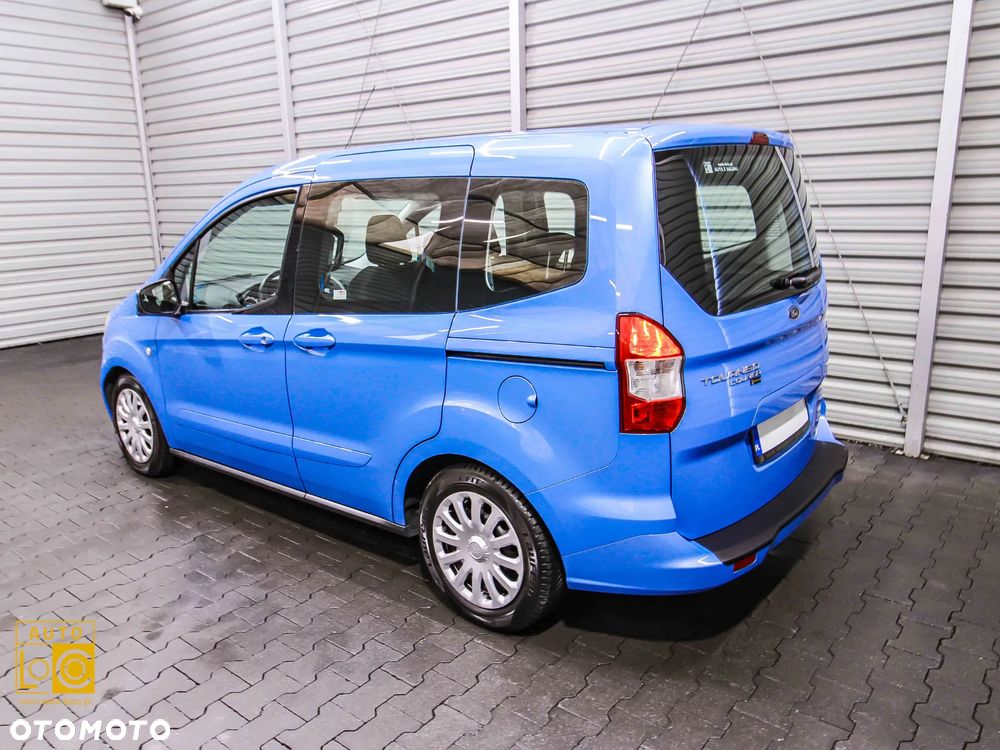Ford Tourneo Courier 1.0 EcoBoost Ambiente - 4