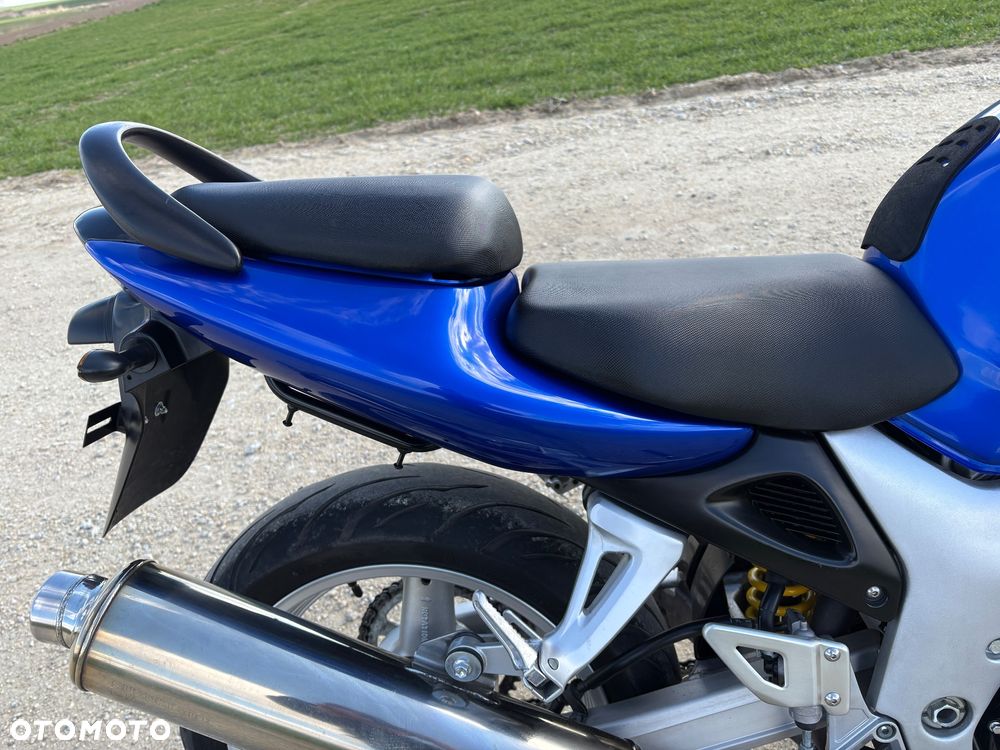 Suzuki SV - 32