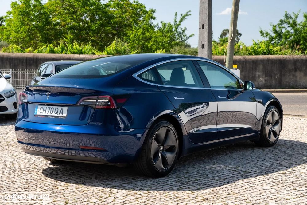 Tesla Model 3 Standard Range Plus RWD - 4