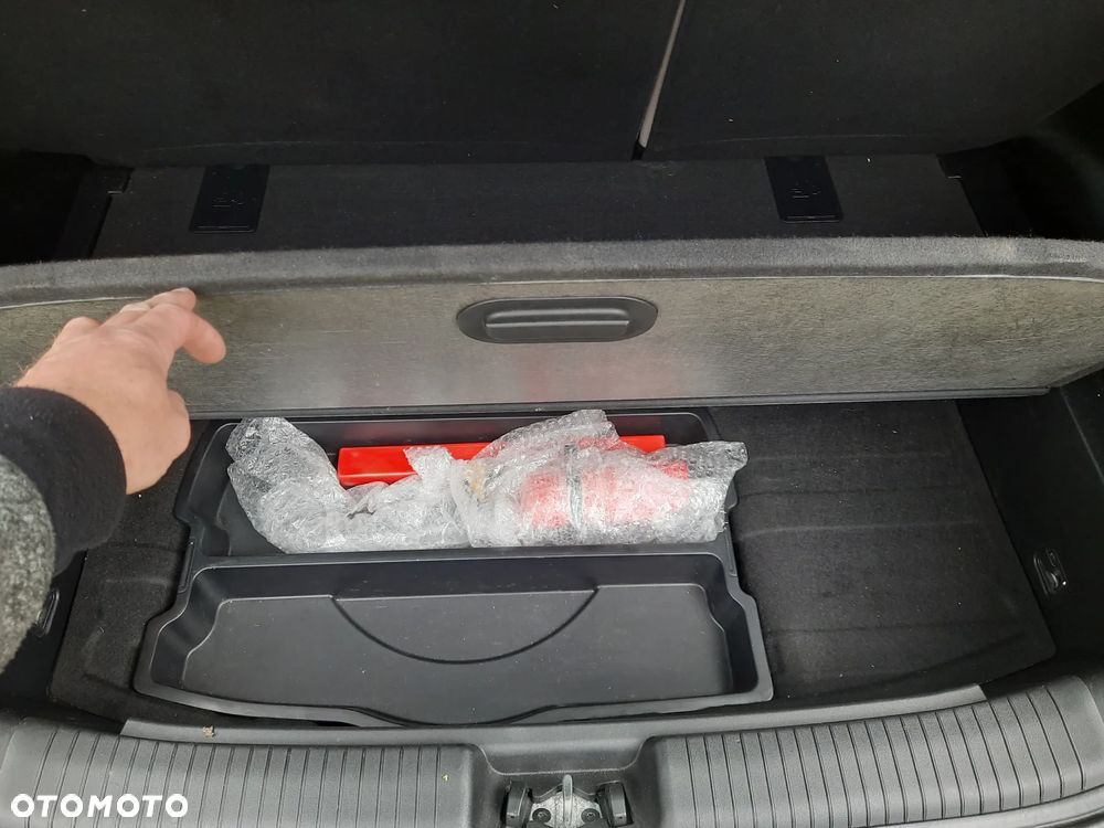 Hyundai ix20 1.6 Comfort blue - 14