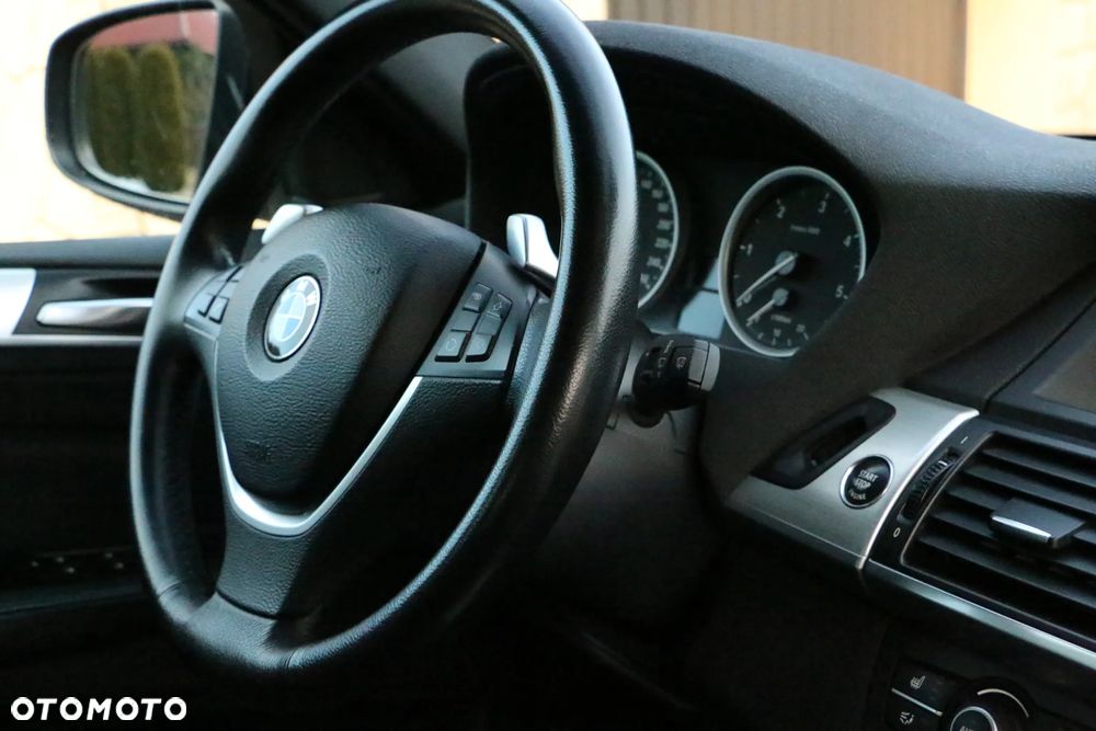 BMW X6 - 22