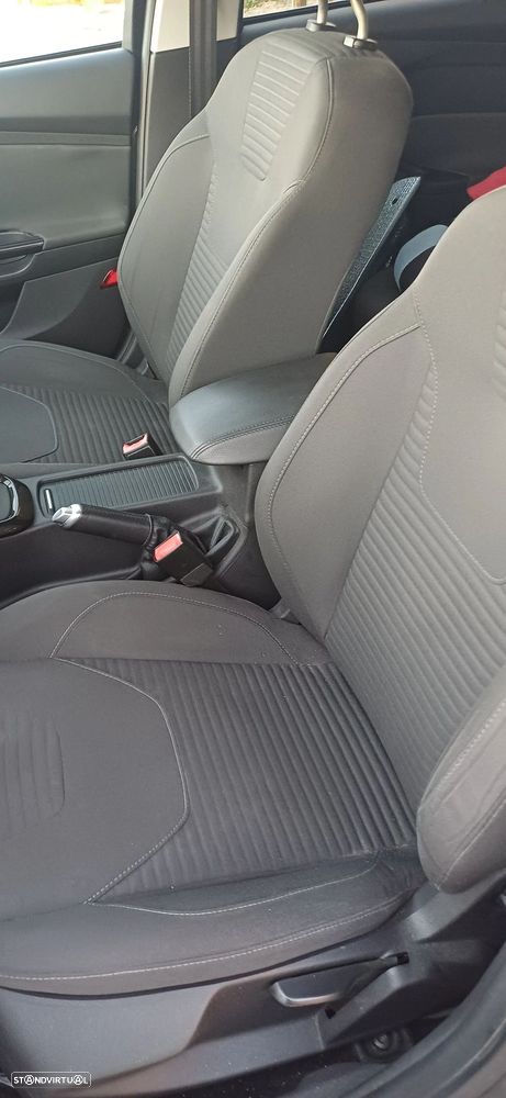 Ford Focus SW 1.0 SCTi Titanium - 11