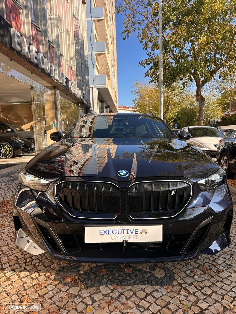 BMW i5 - 21