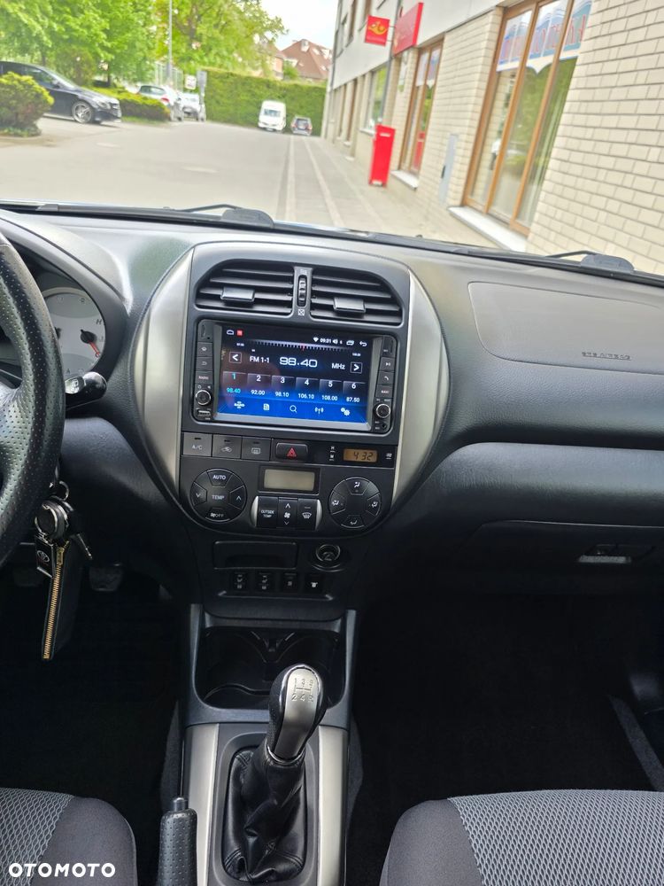 Toyota RAV4 4x4 Executive - 35
