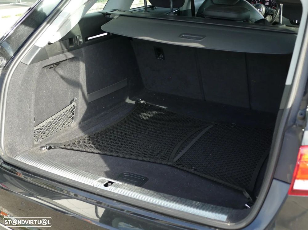 Audi A4 Avant 2.0 TDI Advance - 13