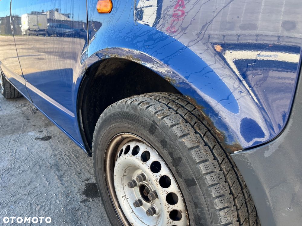 Volkswagen Transporter - 9