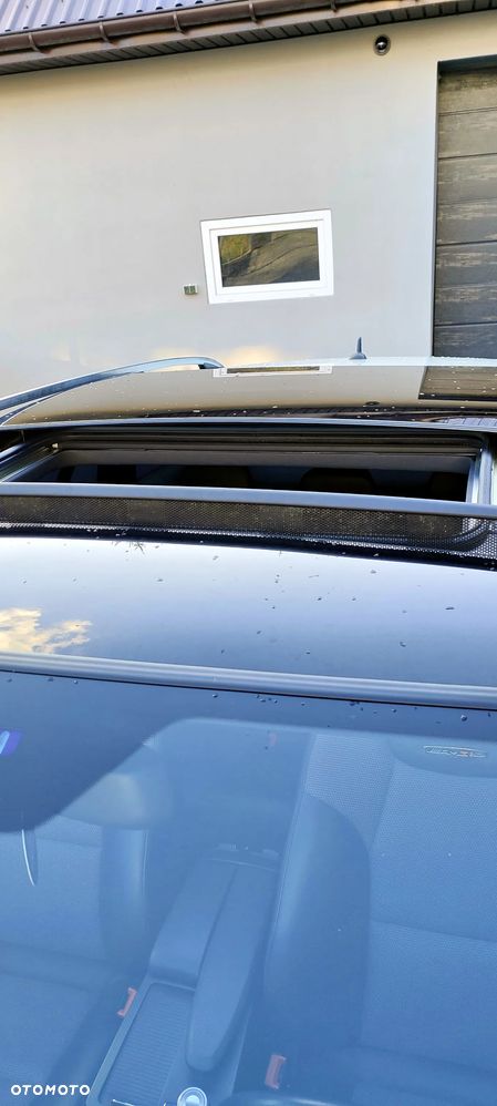 Mercedes-Benz Klasa C 180 CGI Automatik BlueEFFICIENCY Avantgarde - 14