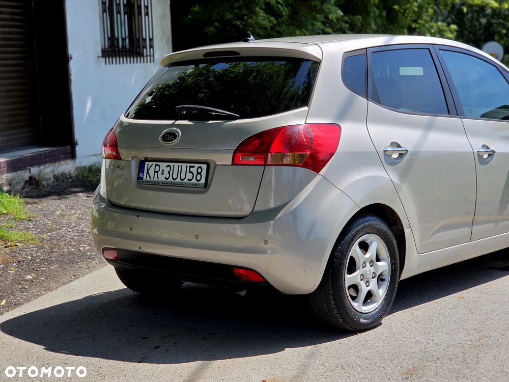 Kia Venga 1.6 XL - 11