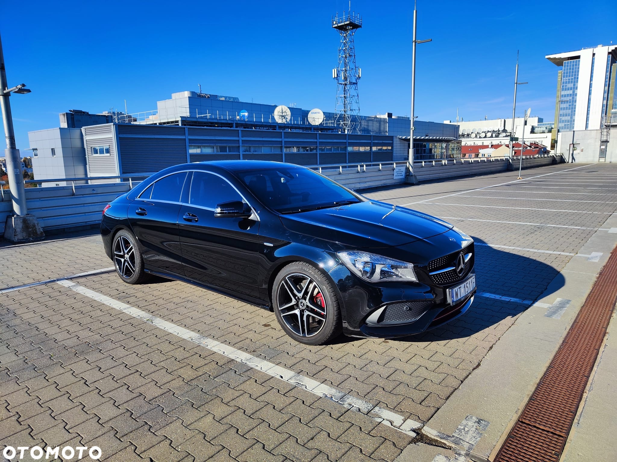 Mercedes-Benz CLA - 13