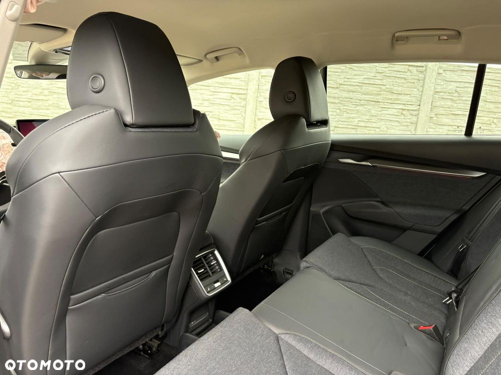 Skoda Elroq 85 82kWh - 13