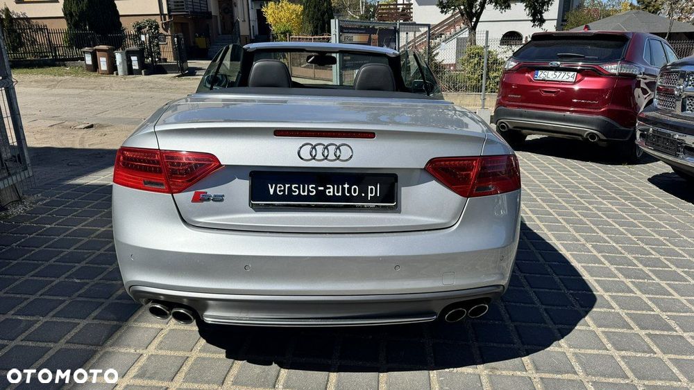 Audi S5 Cabrio - 6