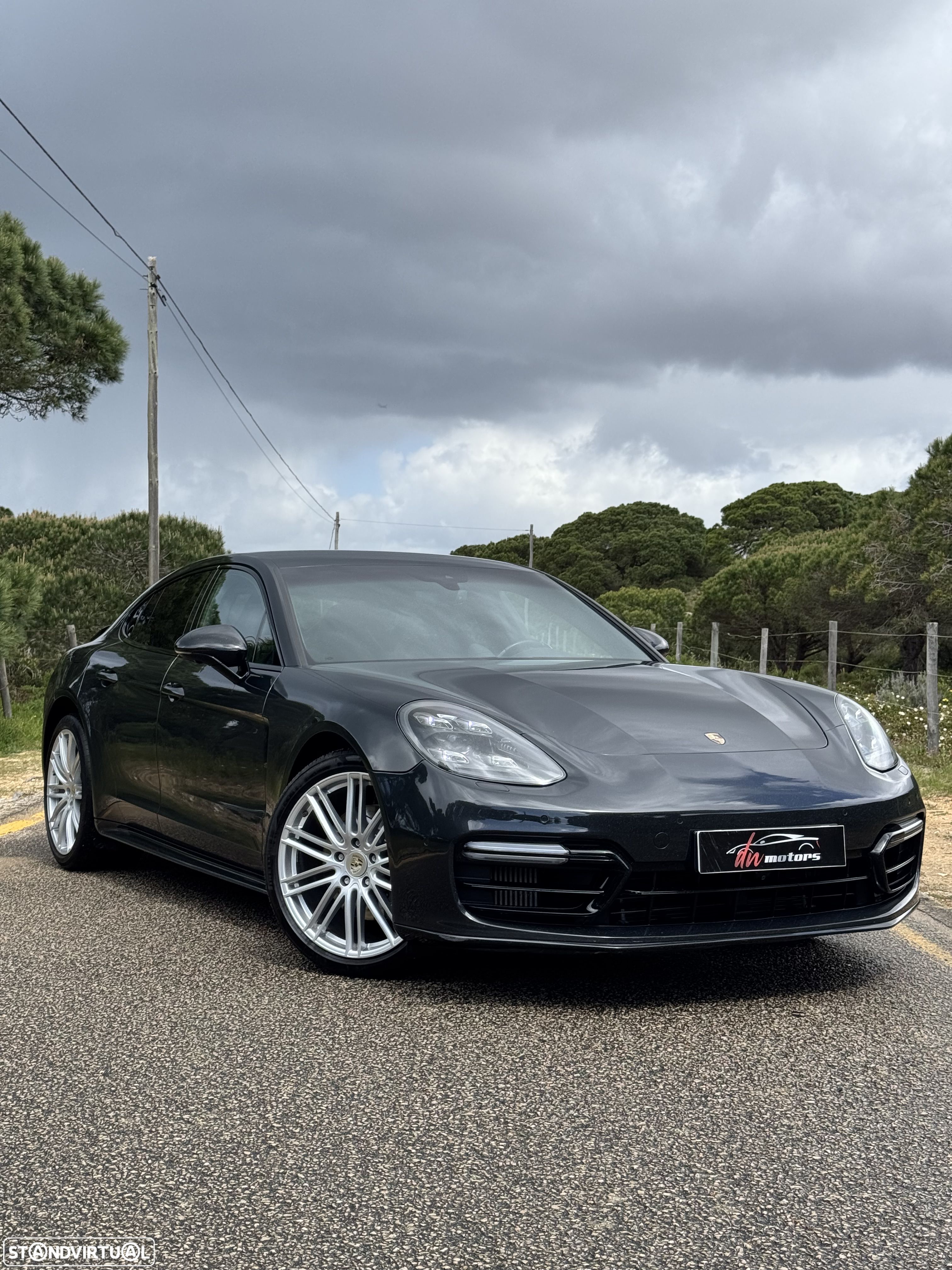 Porsche Panamera 4 S - 1