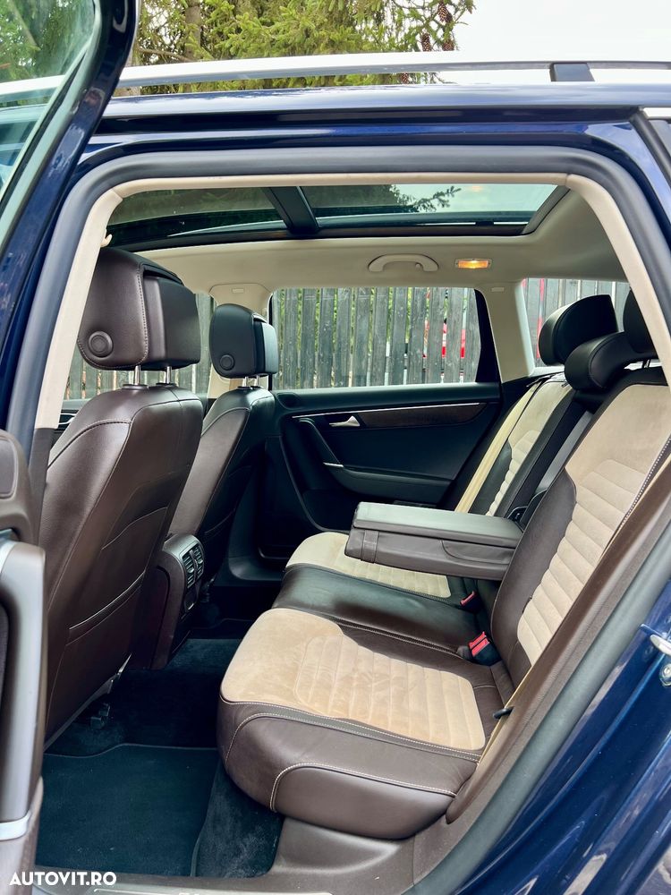 Volkswagen Passat Variant 1.8 TSI DSG Highline - 28