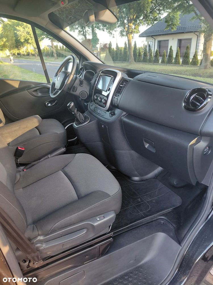 Renault Trafic - 22