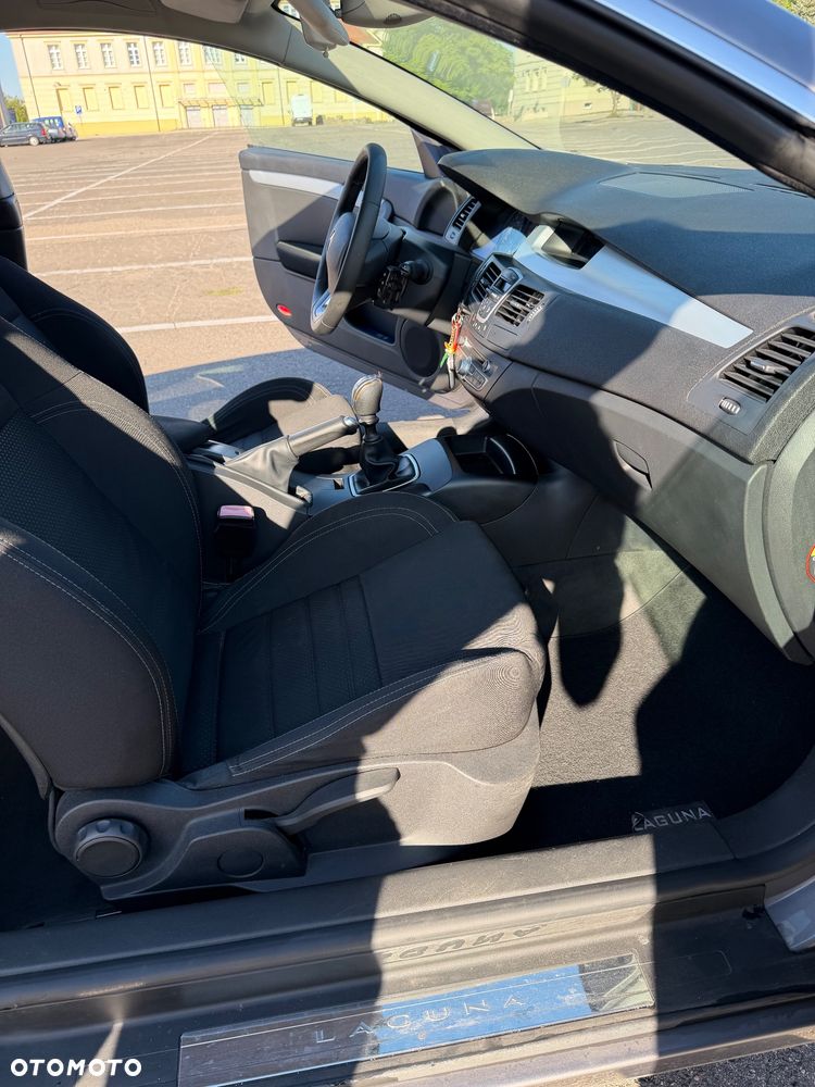Renault Laguna 2.0 dCi Monaco GP2 - 17