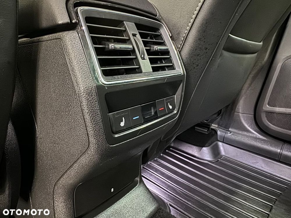 Skoda Kodiaq 2.0 TDI 4x4 DSG Scout - 29