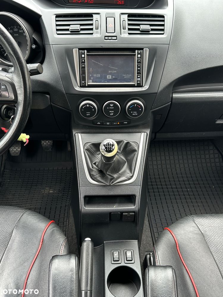 Mazda 5 - 14