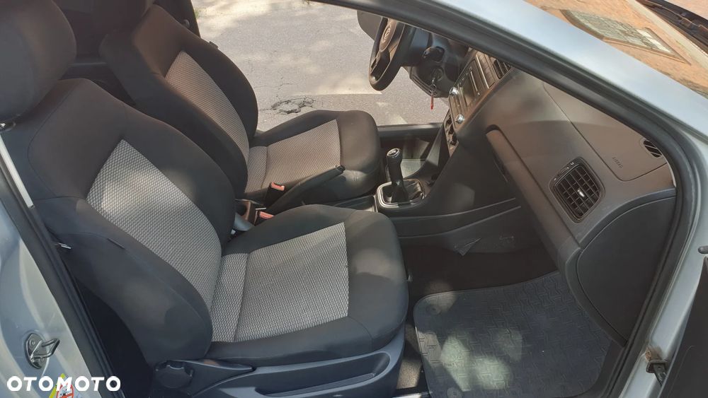 Volkswagen Polo 1.6 TDI DPF Comfortline - 10