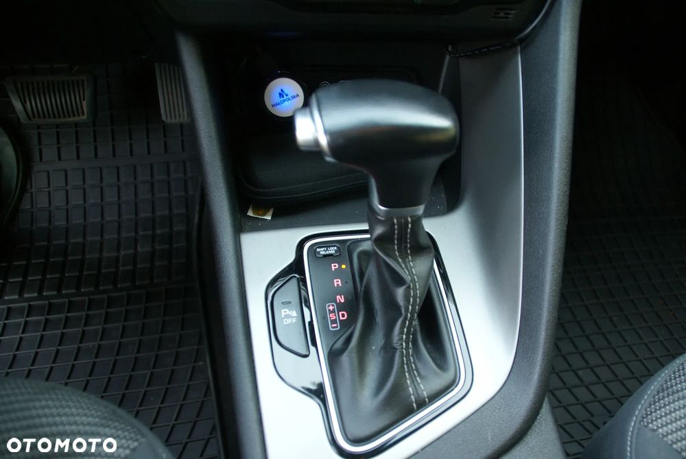 Kia Niro 1.6 GDI Hybrid M - 20