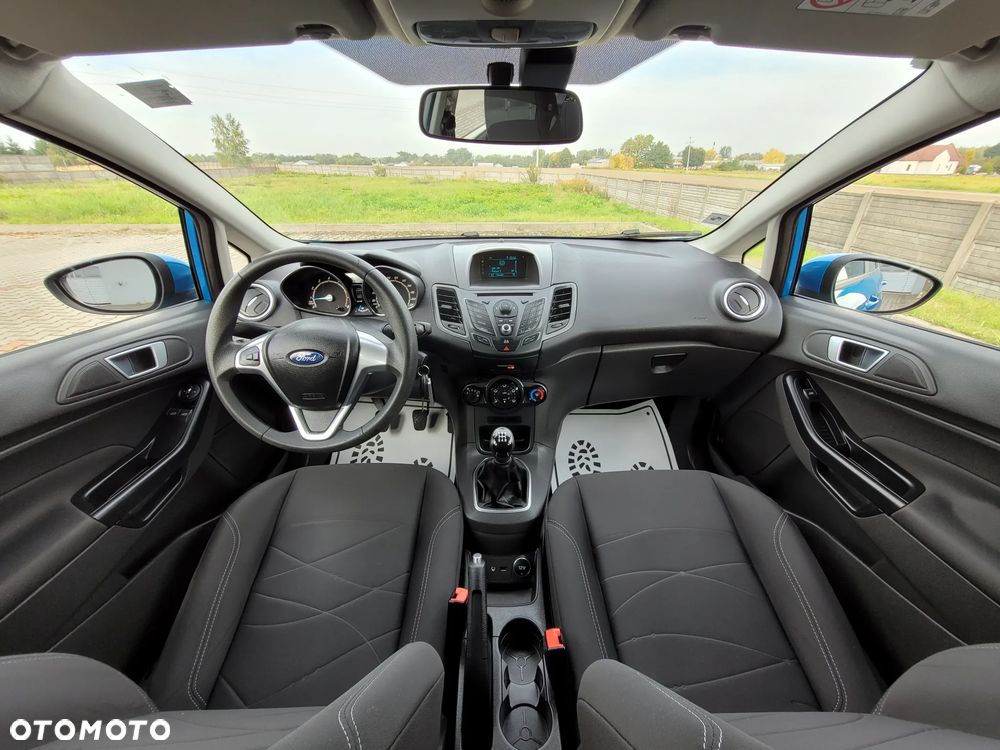 Ford Fiesta 1.25 Silver X plus EU5 - 18