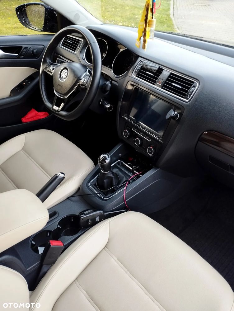Volkswagen Jetta 2.0 TDI DPF BMT Comfortline - 33