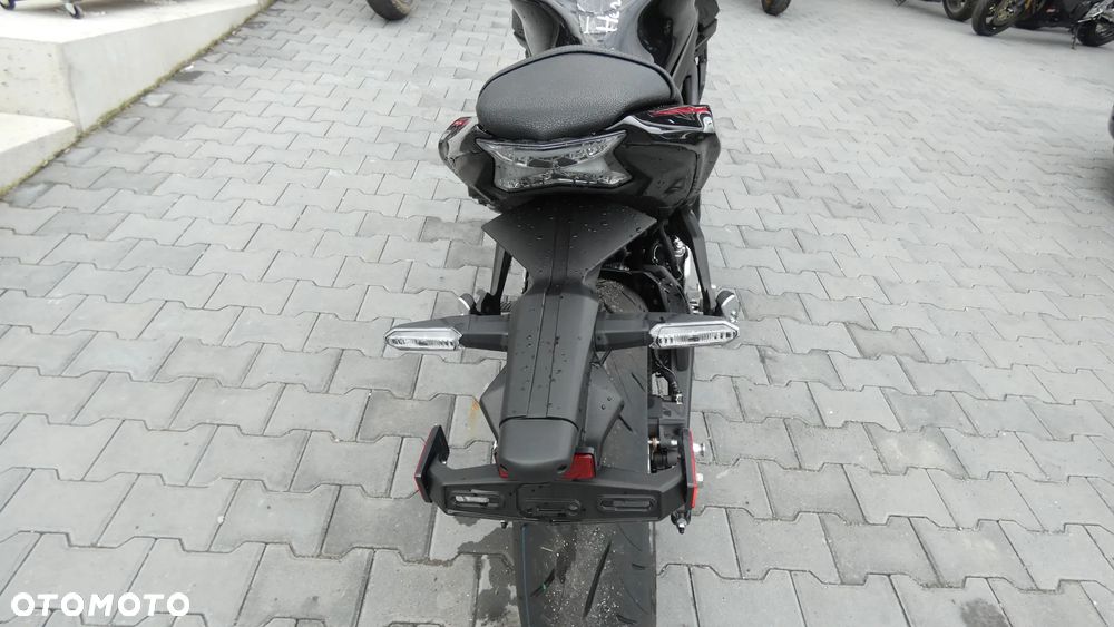Kawasaki Z 650 - 9