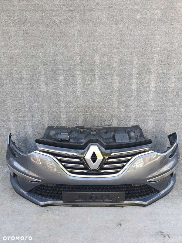 Zderzak przedni Renault Megane 4 IV GT 6PDC